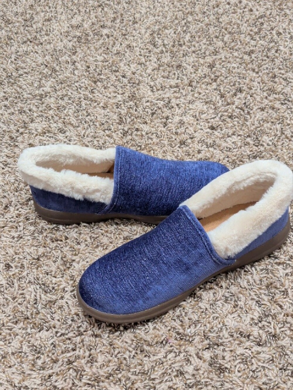 Vionic Clare cozy denin navy blue plush faux fur lined slip on slippers - Picture 6 of 9